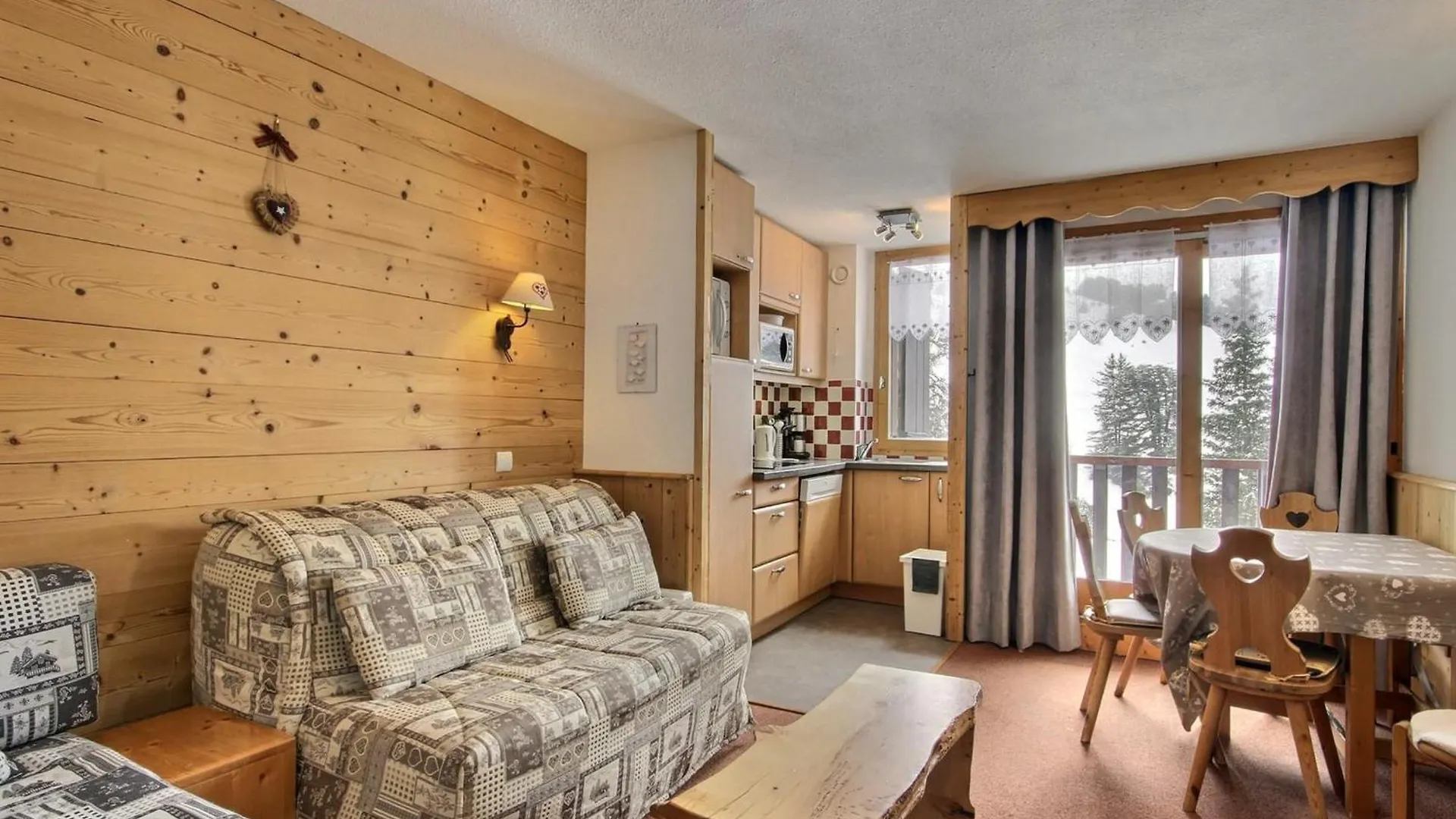 Bel Appartement Renove 2 Pieces, Balcon, Proche Pistes Et Commerces - Fr-1-455-148 La Plagne